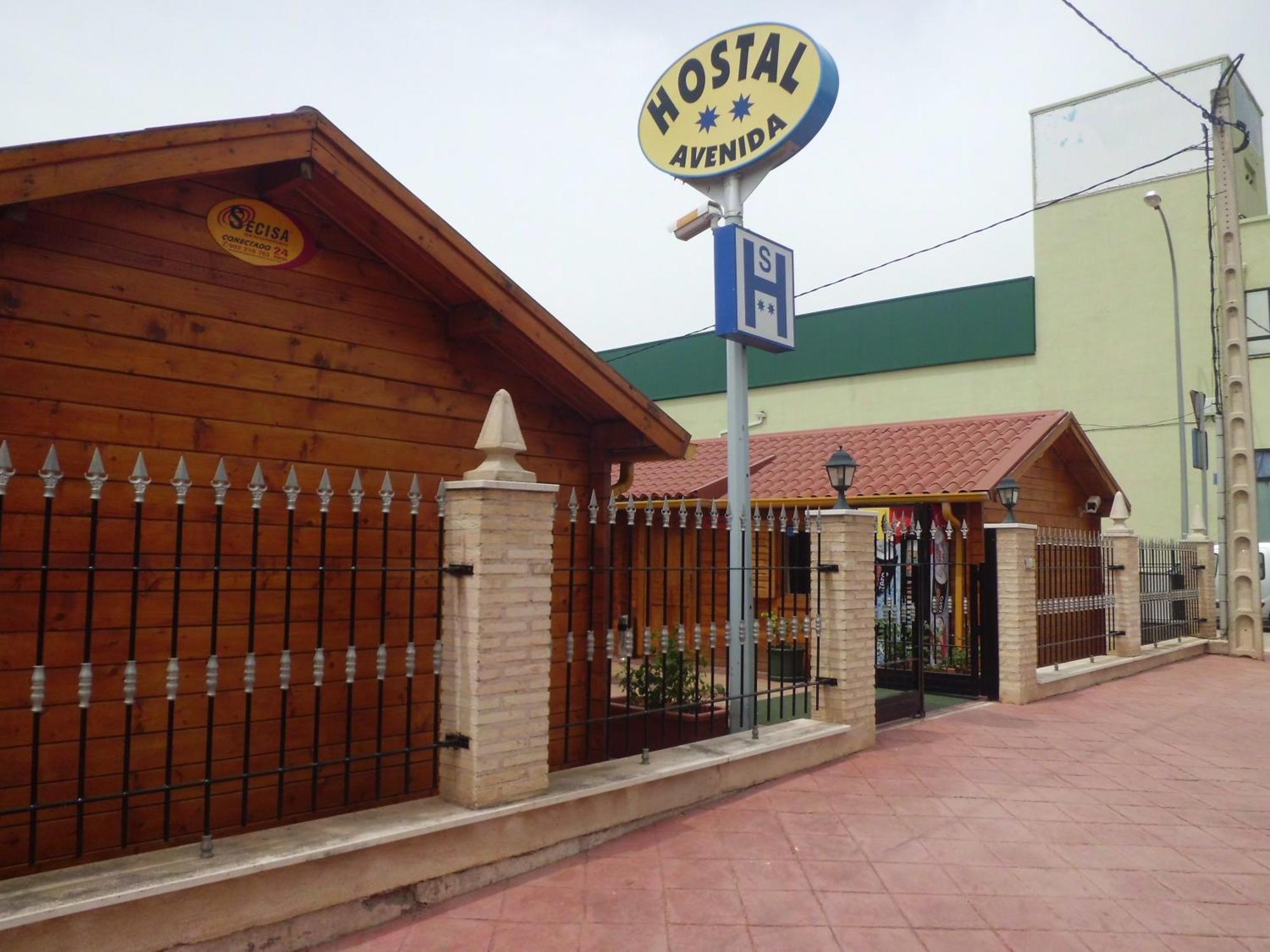 Hostal Gran Avenida Tarancón Eksteriør billede